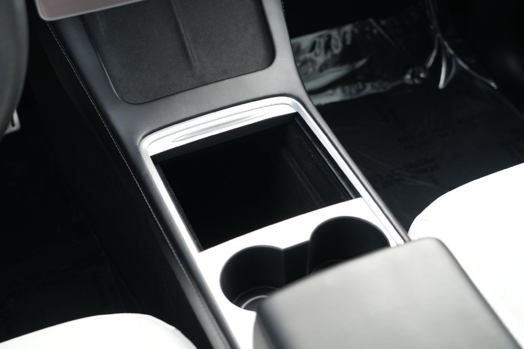 Used 2022 Tesla Model Y Performance AWD/4WD image 23