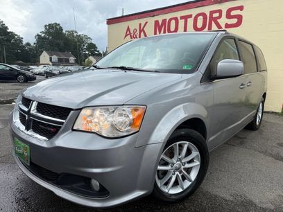 Used 2019 Dodge Grand Caravan SXT