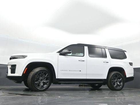 New 2026 Jeep Grand Wagoneer 4WD image 38