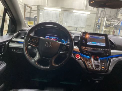 Certified 2021 Honda Odyssey Touring image 17
