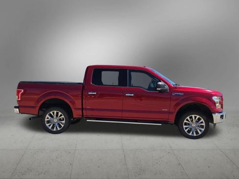 Used 2017 Ford F150 XLT w/ Equipment Group 302A Luxury AWD/4WD image 7