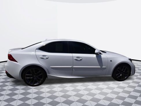 Used 2019 Lexus IS 300 F Sport w/ F Sport Package RWD image 4