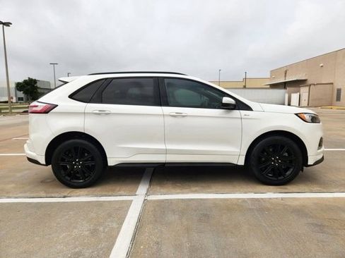 Used 2022 Ford Edge ST-Line AWD/4WD image 4