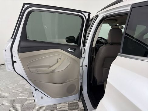 Used 2018 Ford Escape SEL AWD/4WD image 12