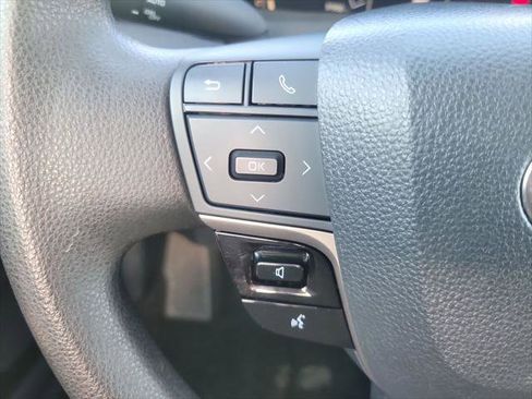 Used 2025 Toyota Camry LE FWD image 19