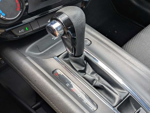 Used 2020 Honda HR-V LX image 28