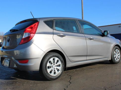 Used 2017 Hyundai Accent SE image 49