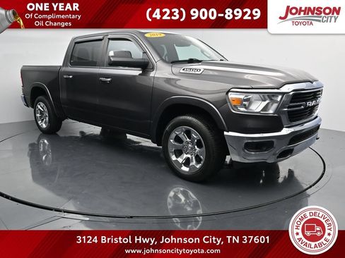 Used 2019 RAM 1500 Big Horn AWD/4WD image 1