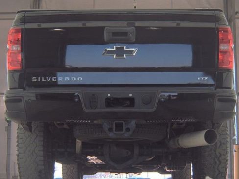 Used 2017 Chevrolet Silverado 2500 LTZ w/ Duramax Plus Package AWD/4WD image 32