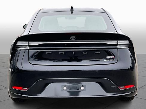 New 2026 Toyota Prius Plug-In Hybrid image 4