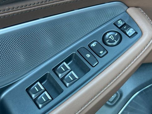 Certified 2025 Acura MDX w/Advance Package image 13