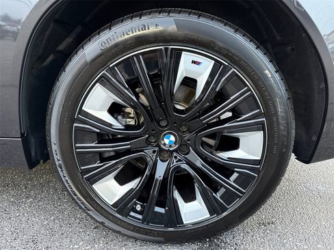 Used 2025 BMW X3 xDrive30i w/ M Sport Package image 16