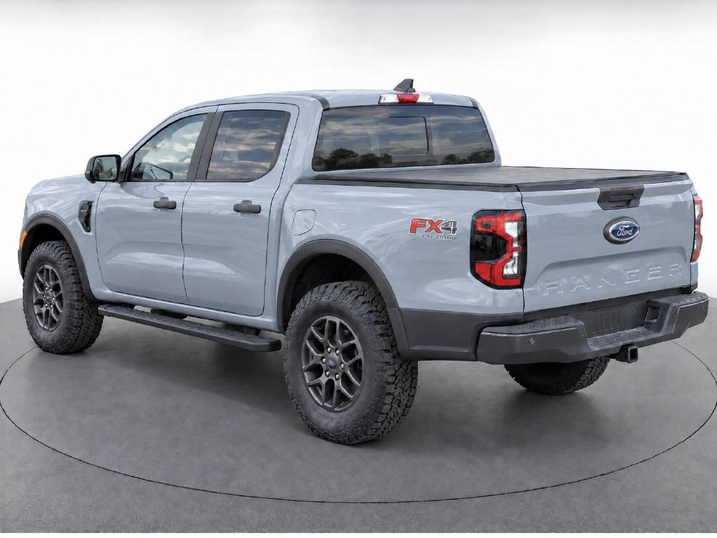Used 2025 Ford Ranger XLT w/ Equipment Group 301A High AWD/4WD image 5