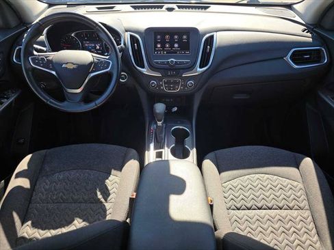 Used 2022 Chevrolet Equinox LT FWD image 18