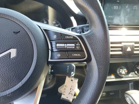 Used 2023 Kia Seltos LX AWD/4WD image 23