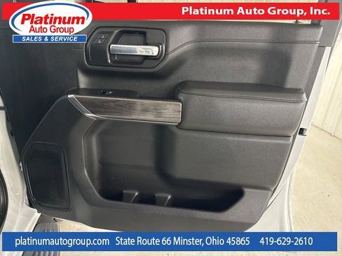 Used 2021 Chevrolet Silverado 2500 LTZ w/ LTZ Convenience Package image 41