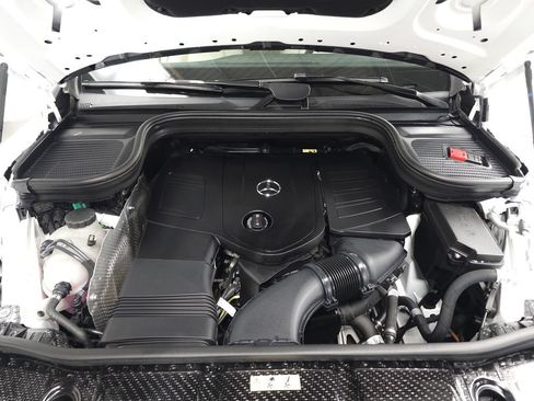 Used 2026 Mercedes-Benz GLE 450e 4MATIC image 36
