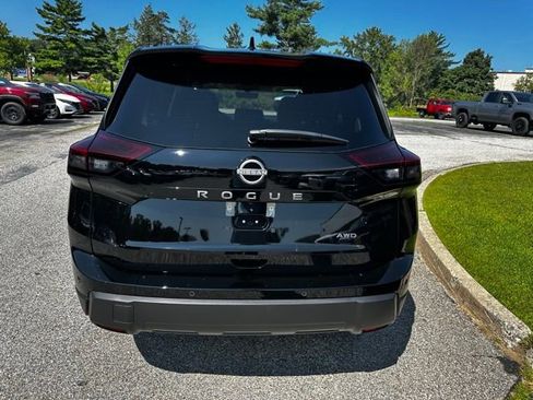 New 2026 Nissan Rogue SV image 6