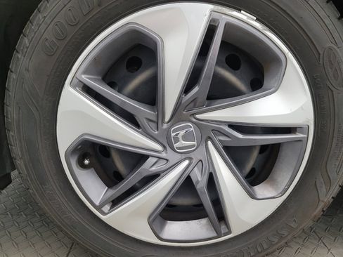 Used 2019 Honda Civic LX image 31