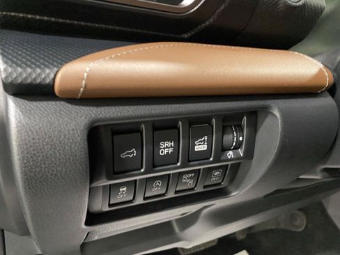 Used 2021 Subaru Forester Touring AWD/4WD image 21