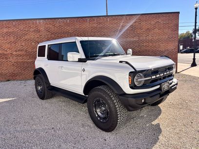 New 2025 Ford Bronco Outer Banks