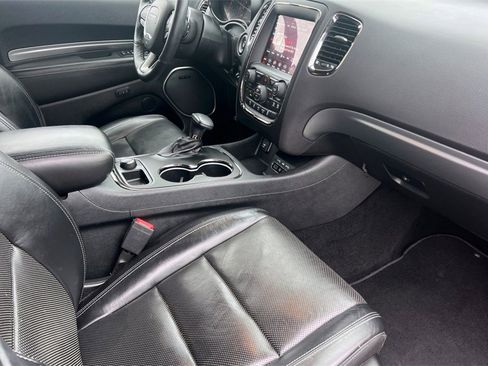 Used 2019 Dodge Durango R/T w/ Technology Group image 18