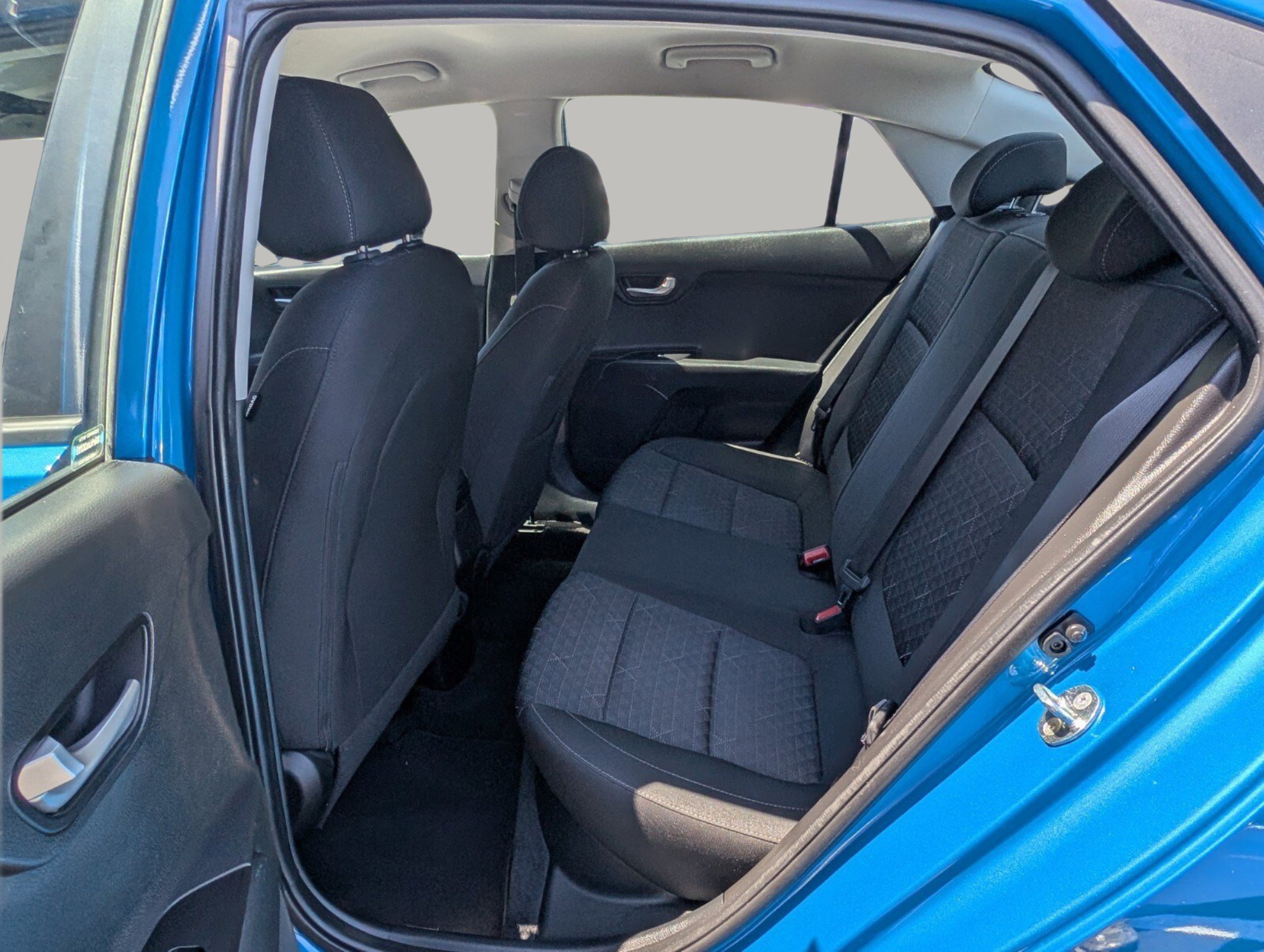 Certified 2023 Kia Rio S w/ Technology Package FWD image 15