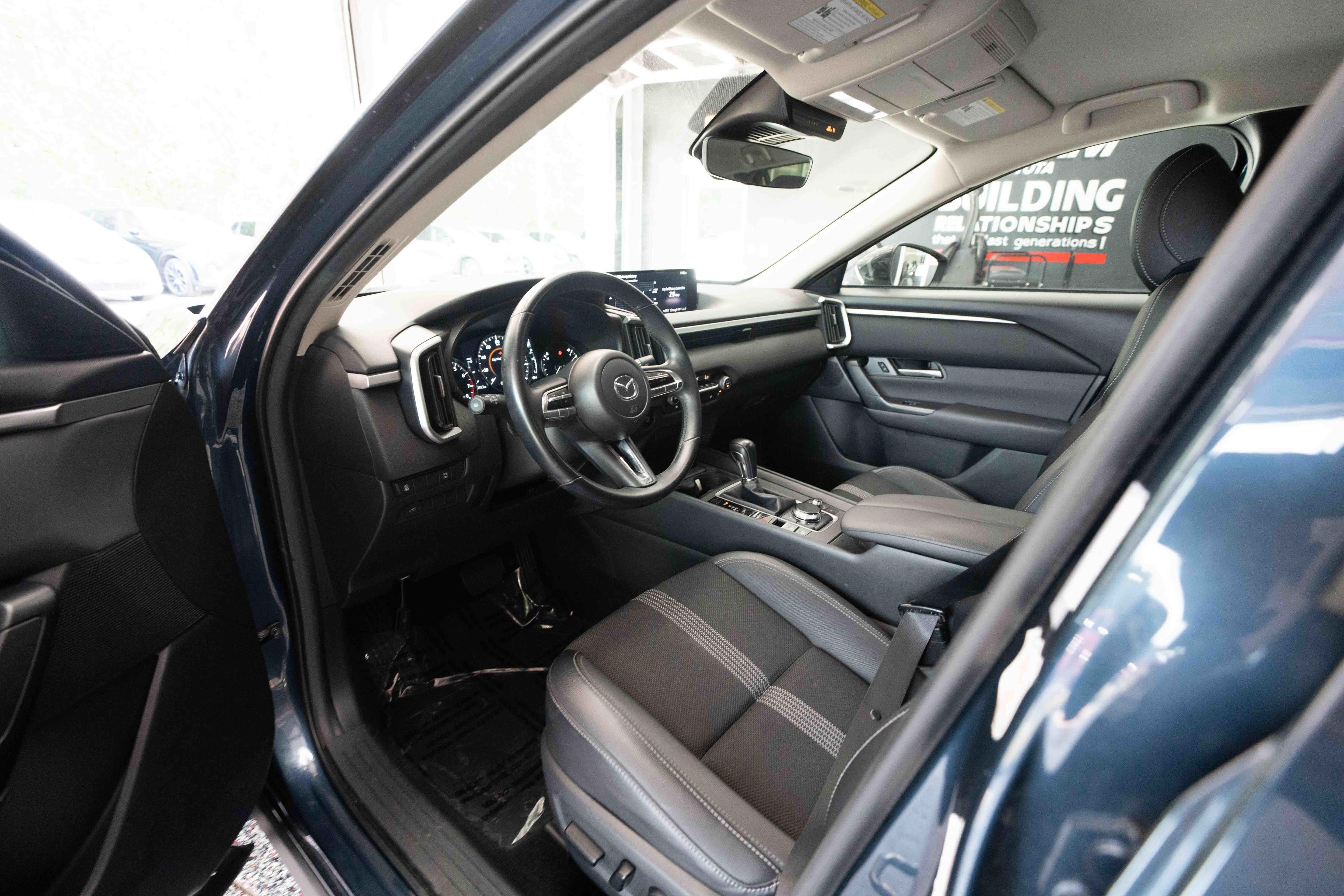 Used 2025 MAZDA CX-50 AWD 2.5 S w/ Preferred Package image 8