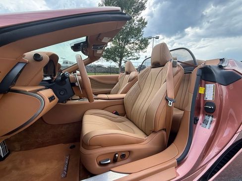 Used 2024 Lexus LC 500 Convertible w/ Touring Package RWD image 20