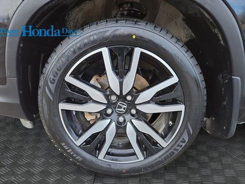 Used 2022 Honda Pilot Touring image 10