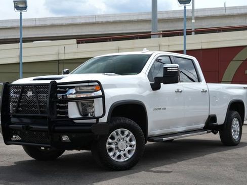 Used 2020 Chevrolet Silverado 3500 LTZ w/ LTZ Convenience Package AWD/4WD image 8