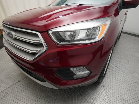 Used 2018 Ford Escape SE w/ SE Sync 3 Package AWD/4WD image 23