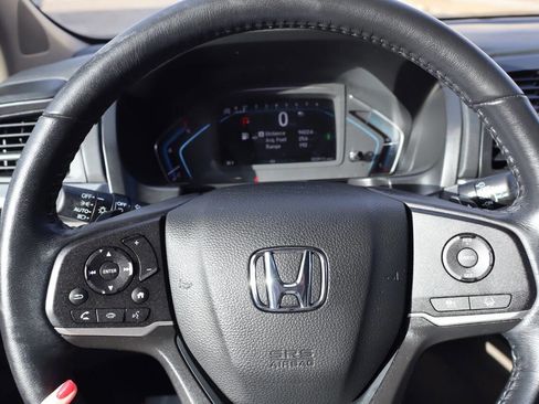 Used 2023 Honda Odyssey EX-L image 19