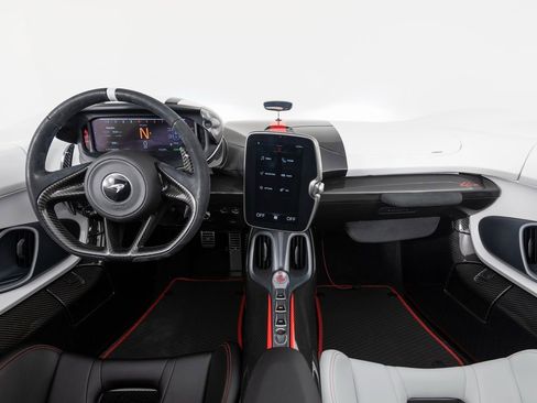 Used 2021 McLaren Elva image 67