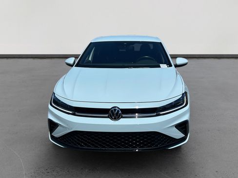 Used 2026 Volkswagen Jetta Sport image 8