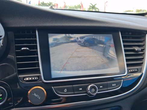 Used 2018 Buick Encore Essence FWD image 22