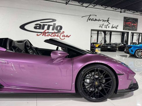 Used 2022 Lamborghini Huracan EVO image 43