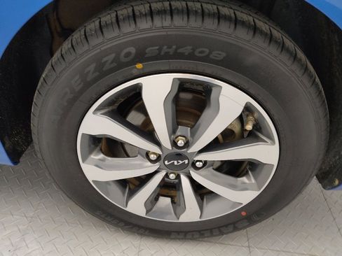 Used 2023 Kia Rio S w/ Technology Package image 31