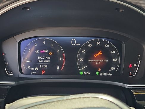 Used 2024 Honda Civic Touring image 9
