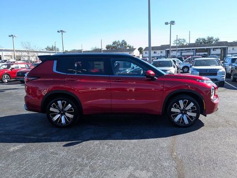 New 2026 Mitsubishi Outlander SEL FWD image 5