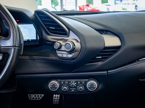 Used 2017 Ferrari 488 Spider image 14