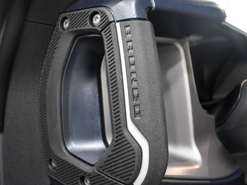 Used 2023 Ford Bronco Outer Banks AWD/4WD image 17