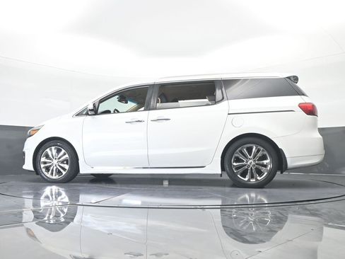 Used 2016 Kia Sedona SX Limited image 73