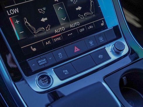 New 2026 Audi Q7 2.0T Premium image 13