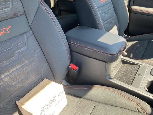 New 2026 Nissan Frontier Pro-X w/ Pro-X Convenience Package image 35