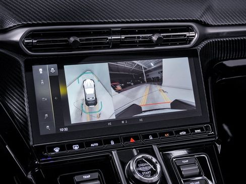 New 2026 Aston Martin V8 Vantage Roadster image 32