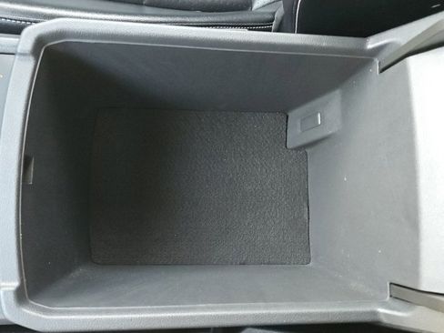 Used 2022 Volkswagen Atlas SE image 15