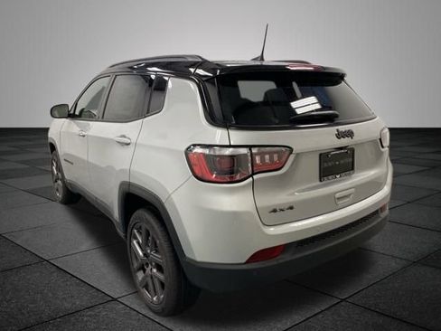 Used 2026 Jeep Compass Limited image 4