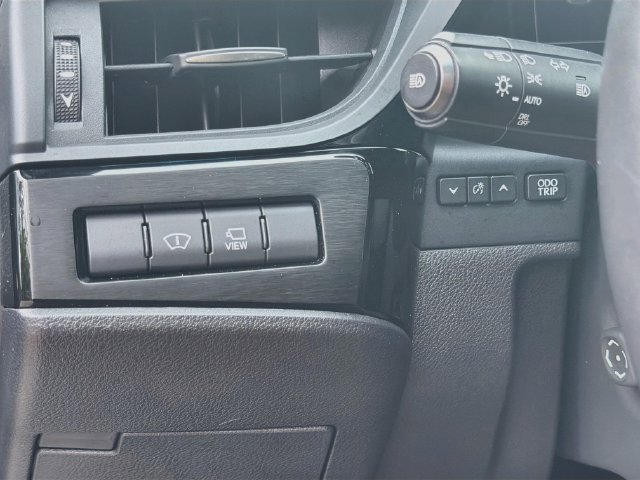 Used 2022 Lexus ES 350 Ultra Luxury w/ Accessory Package 2 FWD image 33