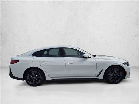 Used 2023 BMW i4 eDrive40 RWD image 4